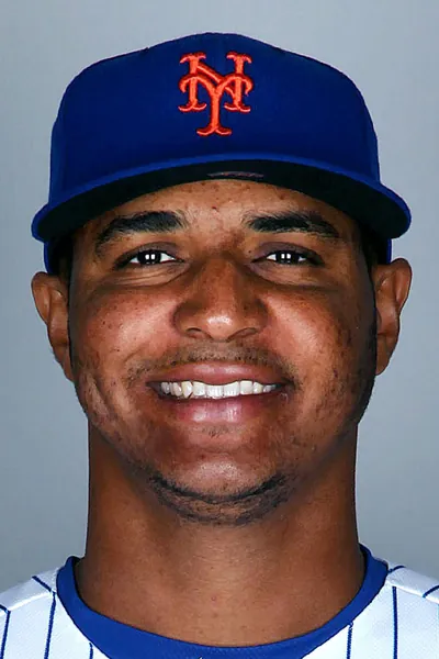 Stolmy Pimentel